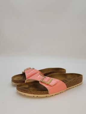 Birkenstock Madrid Peach Pink Patent Finish Buckle Slides Narrow Size EU 41